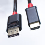 DisplayPort-HDMI cable